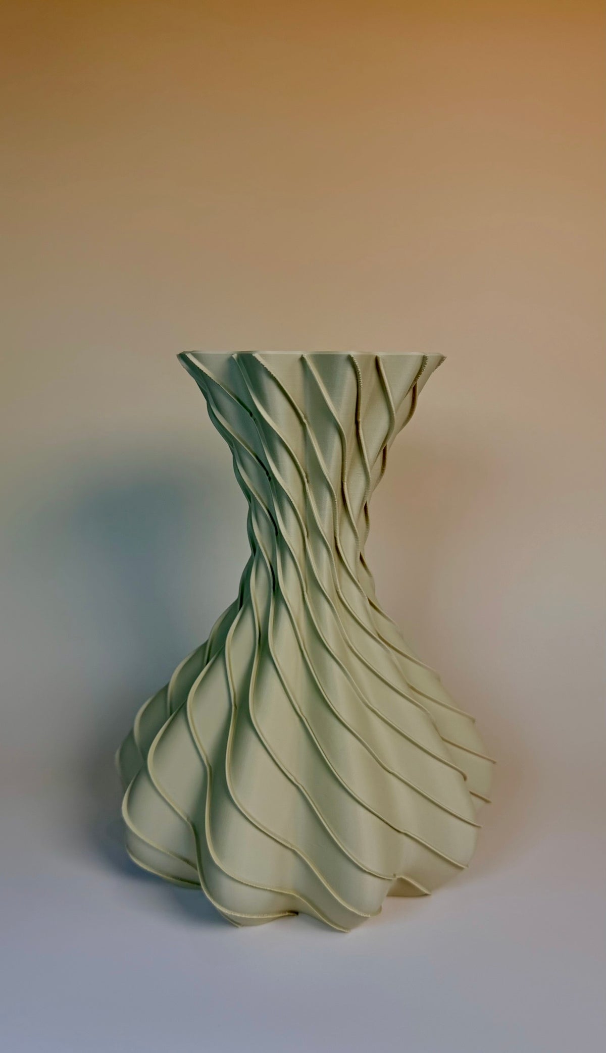 Bonbon Vase
